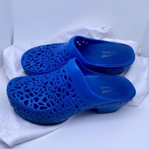 Dansko Blue Pippa Waterproof Perforated Clog Slip Ons Laser Cut Size 37